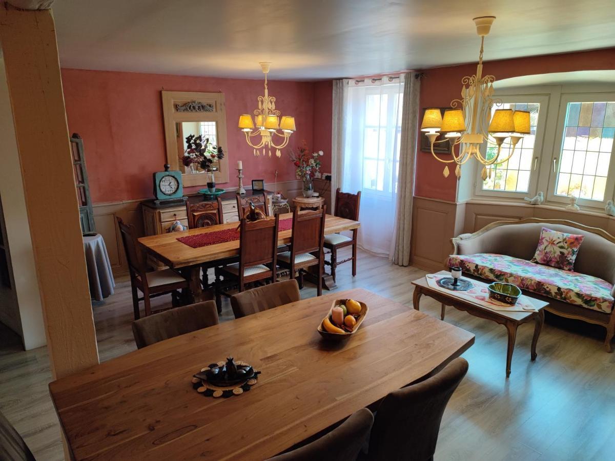 Demeure D'Antan Hotell Beblenheim Exteriör bild